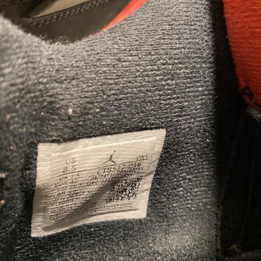 Air Jordan 4 Retro Red Thunder - Picture 6 of 6